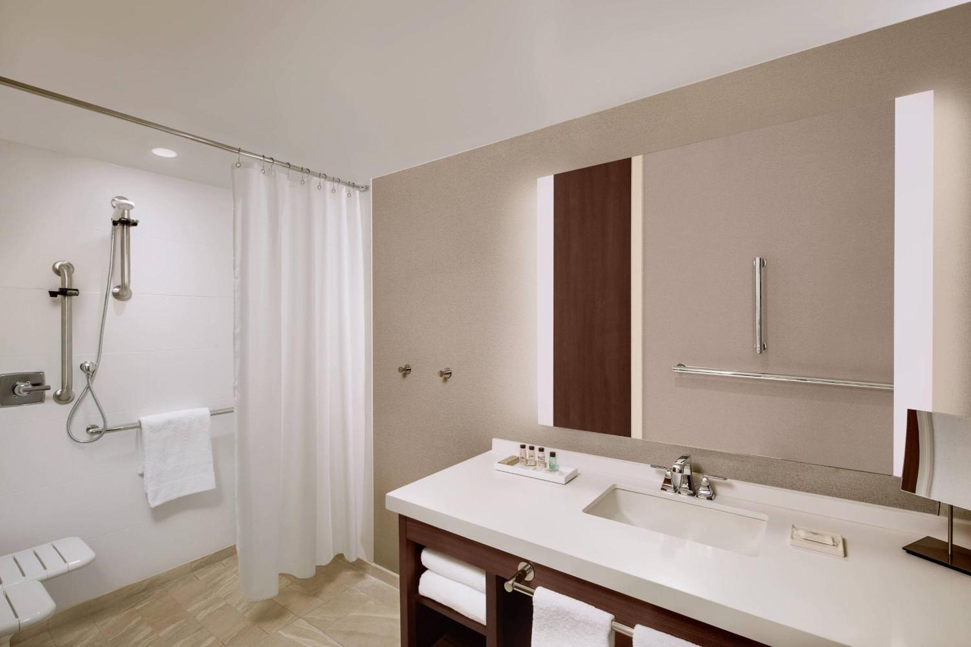 Marriott Dallas Allen Hotel & Convention Center Extérieur photo