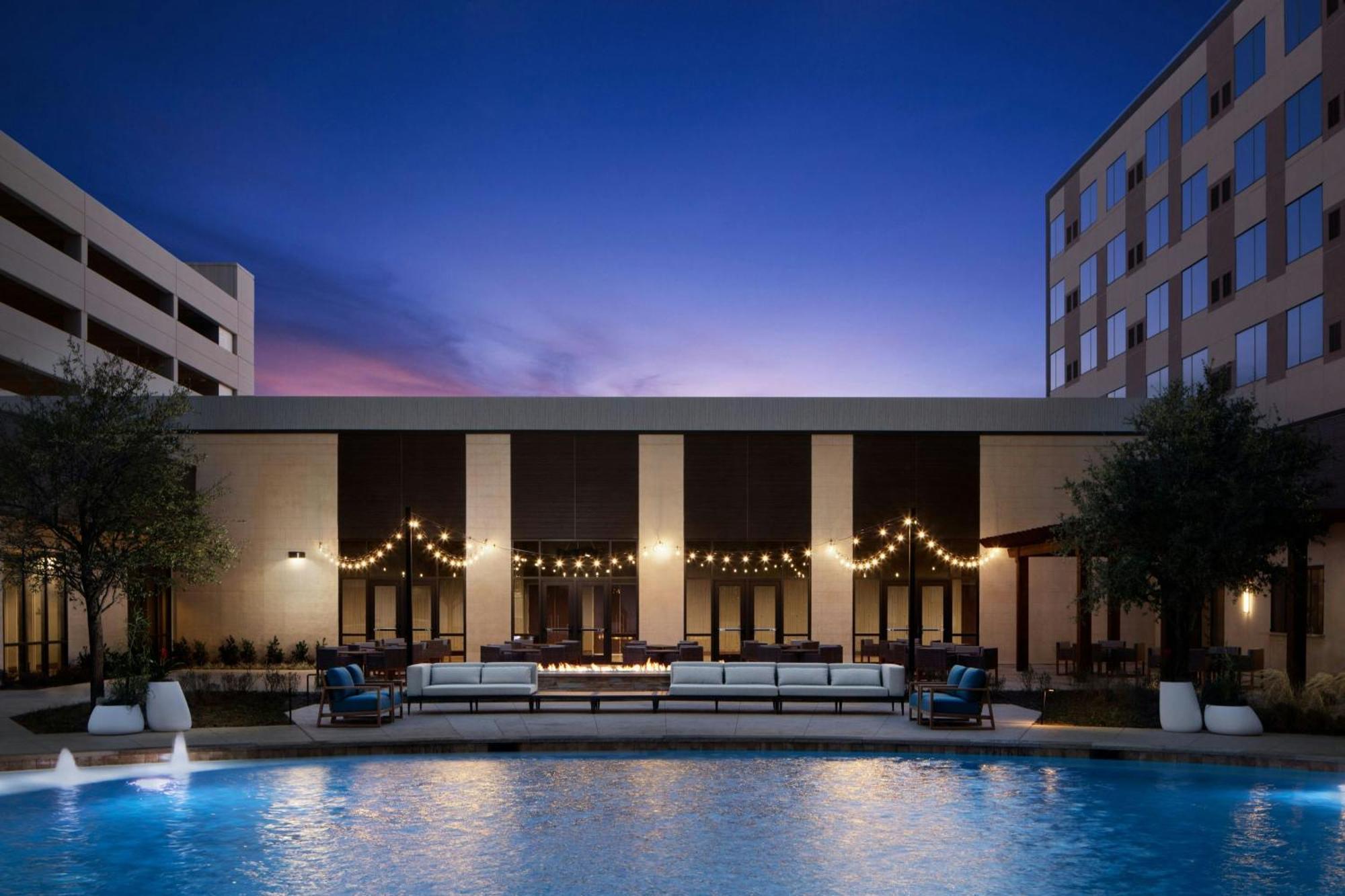 Marriott Dallas Allen Hotel & Convention Center Extérieur photo